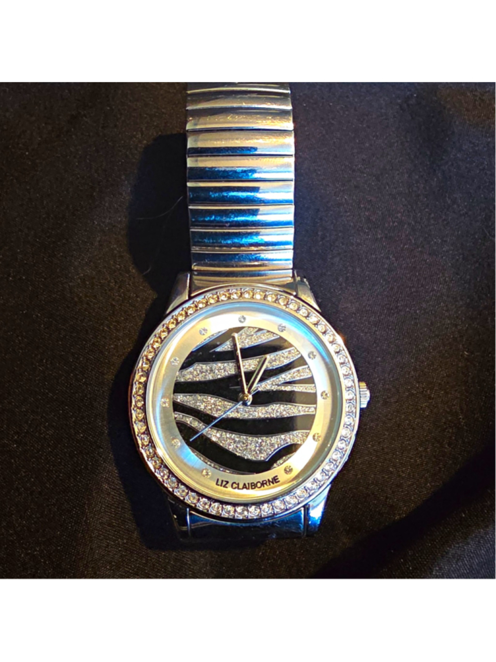 Liz Claiborne C1031 Women's Quartz Analog SS Silver/Black Dial Diamond Bezel